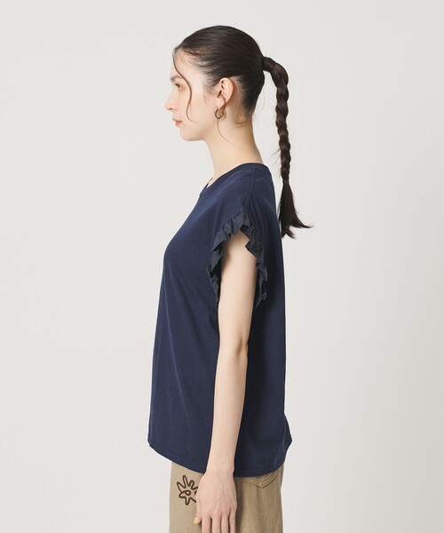 dahl'ia(ダリア)の「【WEB限定】<dahl’ia>フリルスリーブ Tシャツ(Tシャツ/カットソー・レディース・ネイビー/ダークブラウン/ホワイト・FREE)」の4枚目の写真