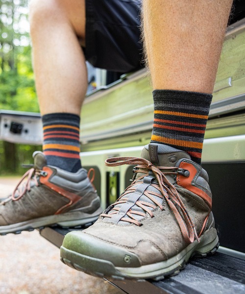 DARN TOUGH VERMONT(ダーンタフバーモント)の「DARN TOUGH/ダーンタフ 5012 Fastpack Micro Crew Lightweight Hiking Socks(ソックス/靴下・メンズ・ホワイト/チャコールグレー/ブルーグリーン・LARGE/MEDIUM)」の10枚目の写真