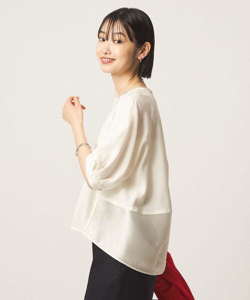 green label relaxing（グリーンレーベルリラクシング）の「［size SHORTあり］fleurie(フルリー) フォルム ショートスリーブ ブラウス（シャツ/ブラウス・レディース・ベージュ/ネイビー/オフホワイト・FREE/SHORT）」の5枚目の写真