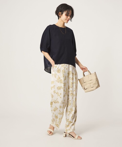 green label relaxing（グリーンレーベルリラクシング）の「［size SHORTあり］fleurie(フルリー) フォルム ショートスリーブ ブラウス（シャツ/ブラウス・レディース・ベージュ/ネイビー/オフホワイト・FREE/SHORT）」の19枚目の写真