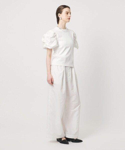 ASTRAET(アストラット)の「<ASTRAET>フライスxタフタ パフスリーブカットソー(Tシャツ/カットソー・レディース・ブラック/ホワイト・FREE)」の4枚目の写真