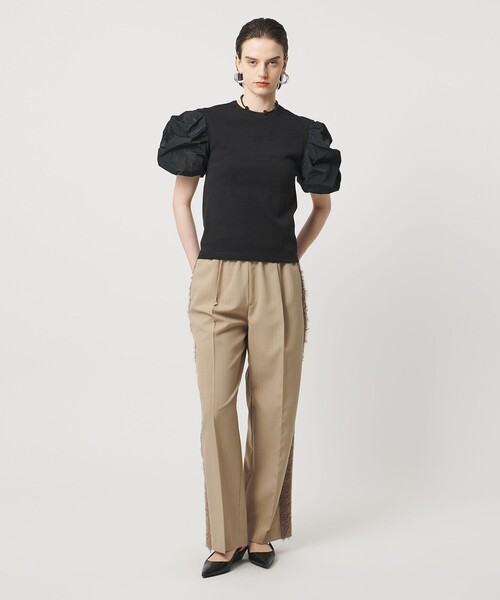 ASTRAET(アストラット)の「<ASTRAET>フライスxタフタ パフスリーブカットソー(Tシャツ/カットソー・レディース・ブラック/ホワイト・FREE)」の6枚目の写真