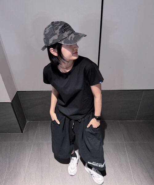 DOLPHIN WAVE APPAREL（ドルフィンウェーブアパレル）の「ドルフィン ウィメンズ セミクロップ ルーズフィット コットン スパン 半袖 Tシャツ 3COLOR（Tシャツ/カットソー・レディース・ライトグレー/アイボリー/ブラック・FREE）」の8枚目の写真