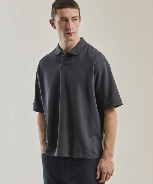 handvaerk(ハンドバーク)の「handvaerk | コットンピケ ポロシャツ MEN(ポロシャツ・メンズ・チャコール/グリーン系その他/ライトグレー・M/S/L)」の12枚目の写真