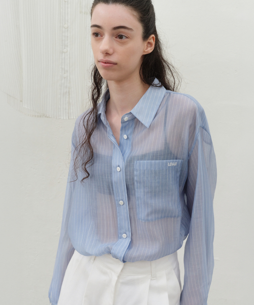 LEVAR(レバー)の「Sheer Stripe Over-Shirt - Sky Blue Stripe(シャツ/ブラウス・レディース・その他・FREE)」の4枚目の写真