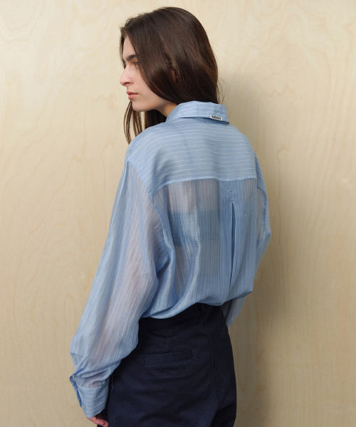LEVAR(レバー)の「Sheer Stripe Over-Shirt - Sky Blue Stripe(シャツ/ブラウス・レディース・その他・FREE)」の6枚目の写真