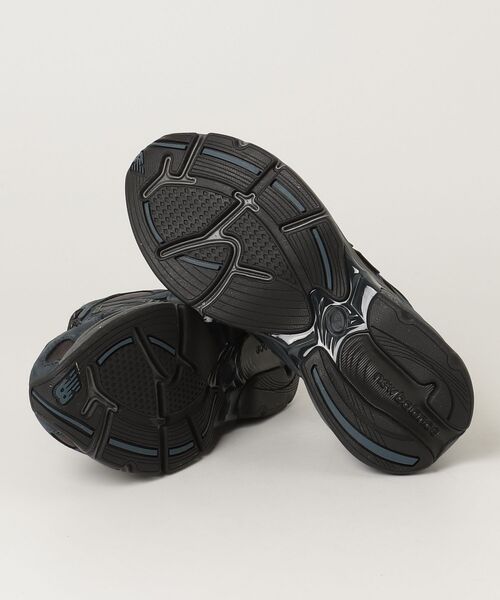 NEW BALANCE（ニューバランス）の「Abzorb 2010（スニーカー・メンズ・ブラック・30.0cm/29.0cm/28.5cm/28.0cm/27.5cm/27.0cm/26.5cm/26.0cm/25.5cm/25.0cm/24.5cm/24.0cm/23.5cm/23.0cm/22.5cm/22.0cm）」の5枚目の写真