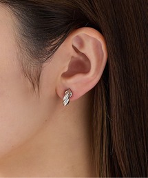 ◆金属アレルギー対応◆◆made in japan◆【痛くない】【落ちにくい】【片手で簡単】 ツイストダブルライン マグネットイヤリング