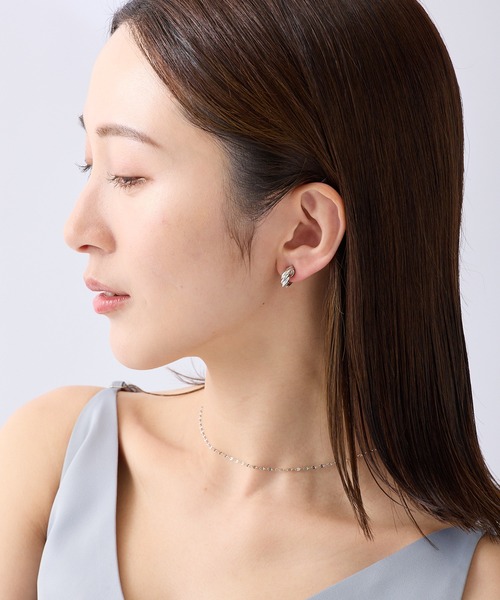 CALIN STANDARD(カリンスタンダード)の「◆金属アレルギー対応◆◆made in japan◆【痛くない】【落ちにくい】【片手で簡単】 ツイストダブルライン マグネットイヤリング(イヤリング・レディース・ゴールド/シルバー・FREE)」の3枚目の写真