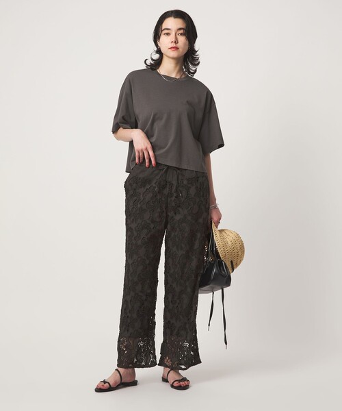 green label relaxing(グリーンレーベルリラクシング)の「カットワークレース パンツ(その他パンツ・レディース・ブラック/オフホワイト・FREE)」の11枚目の写真