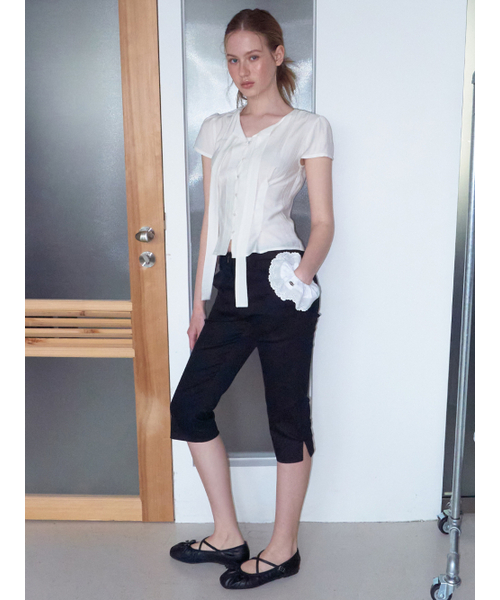 ETMON（エトモン）の「Tie Pintuck Half Blouse, Ivory（シャツ/ブラウス・レディース・その他・SMALL/MEDIUM）」の5枚目の写真