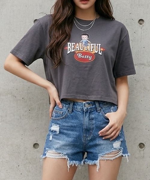 GLAMOROUS JANE（グラマラスジェーン）の「BETTY BOOPプリントショート丈Tシャツ（Tシャツ/カットソー・レディース・ブラック/オフホワイト/チャコールグレー・FREE）」の15枚目の写真
