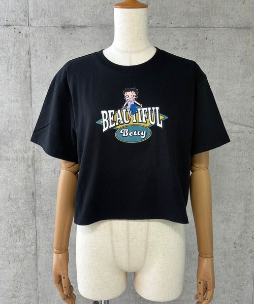 GLAMOROUS JANE（グラマラスジェーン）の「BETTY BOOPプリントショート丈Tシャツ（Tシャツ/カットソー・レディース・ブラック/オフホワイト/チャコールグレー・FREE）」の10枚目の写真