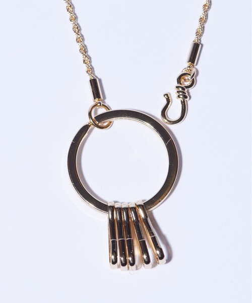 glamb(グラム)の「Key Ring Long Necklace / キーリングロングネックレス(ネックレス・メンズ・ゴールド・FREE)」の10枚目の写真