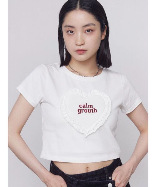 EMODA(エモダ)の「ハートフリルロゴTシャツ(Tシャツ/カットソー・レディース・ブラウン/イエロー/グレー/ホワイト・FREE)」の2枚目の写真