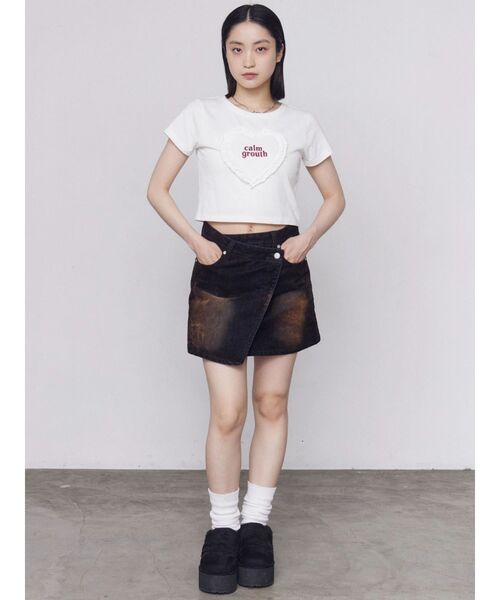 EMODA(エモダ)の「ハートフリルロゴTシャツ(Tシャツ/カットソー・レディース・ブラウン/イエロー/グレー/ホワイト・FREE)」の18枚目の写真