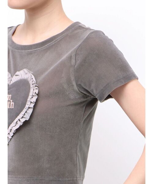 EMODA(エモダ)の「ハートフリルロゴTシャツ(Tシャツ/カットソー・レディース・ブラウン/イエロー/グレー/ホワイト・FREE)」の12枚目の写真