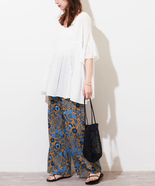 JOURNAL STANDARD relume(ジャーナルスタンダード レリューム)の「《WEB限定追加2》アフリカンフラワープリントパンツ(その他パンツ・レディース・ブルー/レッド・FREE)」の5枚目の写真