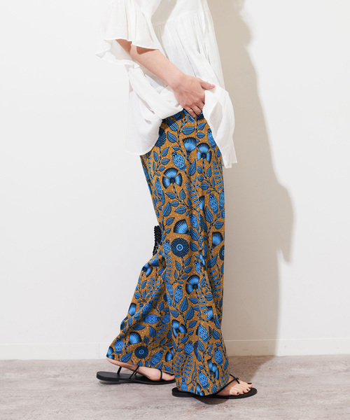 JOURNAL STANDARD relume(ジャーナルスタンダード レリューム)の「《WEB限定追加2》アフリカンフラワープリントパンツ(その他パンツ・レディース・ブルー/レッド・FREE)」の8枚目の写真