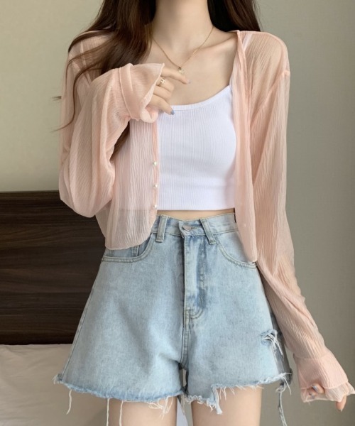 yuue' ( wear )(ユーイ)の「パールフェイクボタンシアーショートカーディガン/冷房対策(カーディガン/ボレロ・レディース・ピンク/ブラック/ホワイト・FREE)」の6枚目の写真