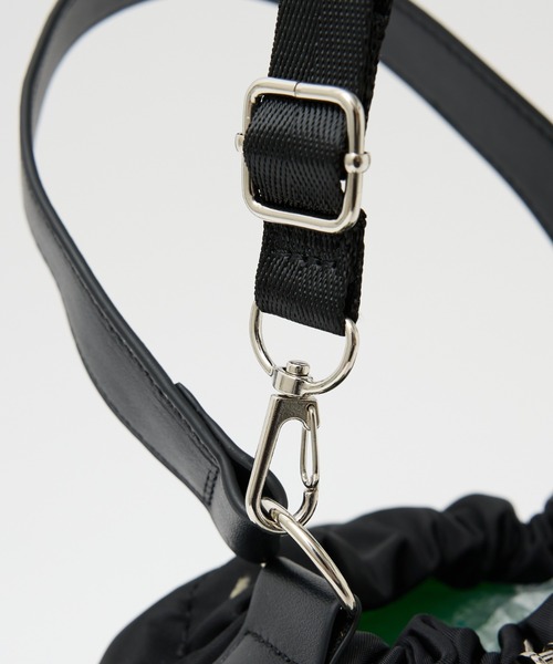 cheek(BAG)(チーク)の「【cheek】heart pouch studs スタッズ ハートチャーム 巾着 2WAY ショルダーバッグ|サステナブル素材(ショルダーバッグ・レディース・ブラック/グレー/カーキ・フリー)」の19枚目の写真