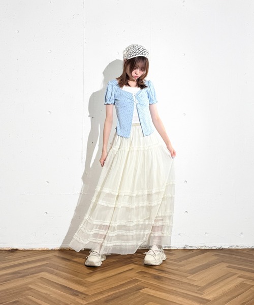 MAISON SELECT(メゾンセレクト)の「6C81 花柄 パフスリーブ ショート丈ブラウス(シャツ/ブラウス・レディース・ライトイエロー/ホワイト/ライトブルー・FREE)」の12枚目の写真