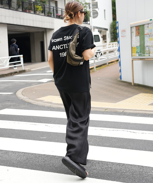 Deuxieme Classe(ドゥーズィエムクラス)の「追加【BRAWN/ブラウン】 LOGO Tシャツ(Tシャツ/カットソー・レディース・ブラック/ホワイト・FREE)」の14枚目の写真