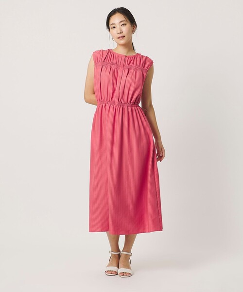A DAY IN THE LIFE UNITED ARROWS（アデイインザライフユナイテッドアローズ）の「ギャザー ノースリーブワンピース ‐ウォッシャブル‐ ＜A DAY IN THE LIFE＞（ワンピース・レディース・ブラック/ライトブルー/ピンク・FREE）」の3枚目の写真
