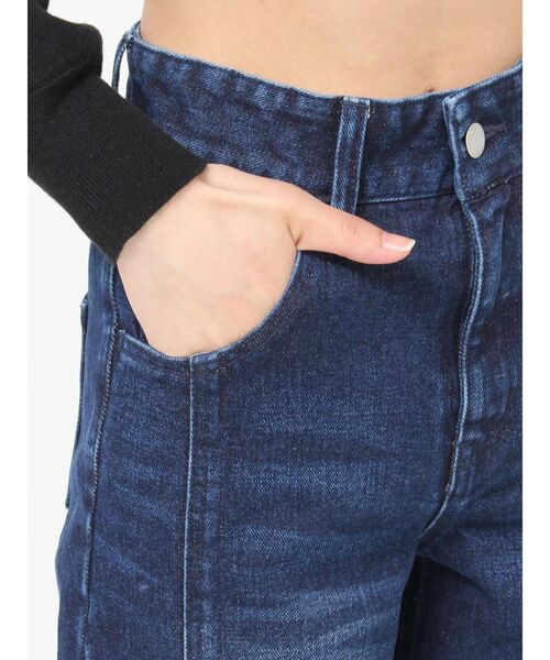 RESEXXY（リゼクシー）の「セミワイドストレートデニムパンツ（デニムパンツ・レディース・インディゴブルー/ブラウン・SMALL/MEDIUM）」の5枚目の写真