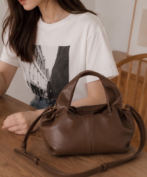 ap retro(アプレトロ)の「ワンショルダー ミニボストンBAG/バック/バッグ(ショルダーバッグ・レディース・オフホワイト/ブラウン/ブラック・FREE)」の1枚目の写真