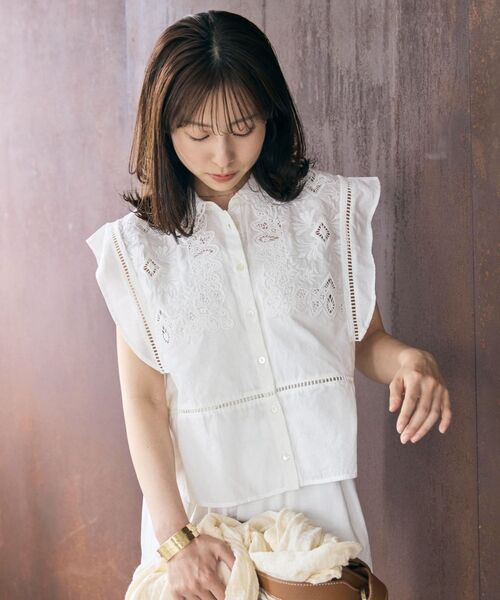 COHINA(コヒナ)の「【Made in India】パッチワークエンブロイダリーシャツ 【低身長・小柄女性】(シャツ/ブラウス・レディース・ブラック/オフホワイト・ONE SIZE)」の8枚目の写真