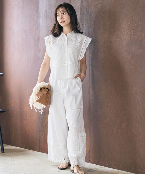 COHINA(コヒナ)の「【Made in India】パッチワークエンブロイダリーシャツ 【低身長・小柄女性】(シャツ/ブラウス・レディース・ブラック/オフホワイト・ONE SIZE)」の12枚目の写真