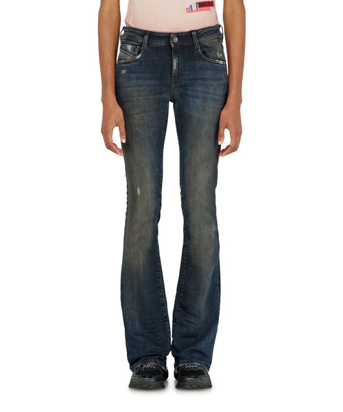DIESEL(ディーゼル)の「ウィメンズ デニムパンツ 1969 D-EBBEY(デニムパンツ・レディース・インディゴブルー・25inch/27inch/23inch/29inch/26inch/28inch/24inch)」の1枚目の写真