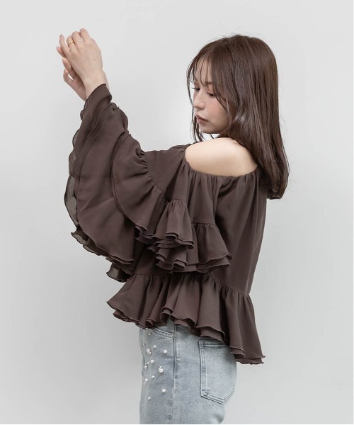 RANDA（ランダ）の「ラッフルフリルオフショルダーブラウス（シャツ/ブラウス・レディース・ブラウン/ピンク/ベージュ系その他・0/1）」の22枚目の写真