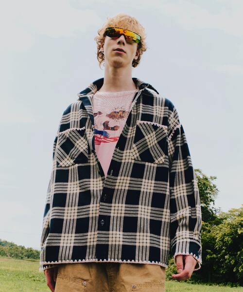 BEAVER(ビーバー)の「B omnivore/ビーオムニボー HAND STITCH FLANNEL ハンドステッチフランネルシャツ(シャツ/ブラウス・メンズ・ブラック/レッド/ナチュラル/ネイビー/ホワイト・L/M)」の4枚目の写真