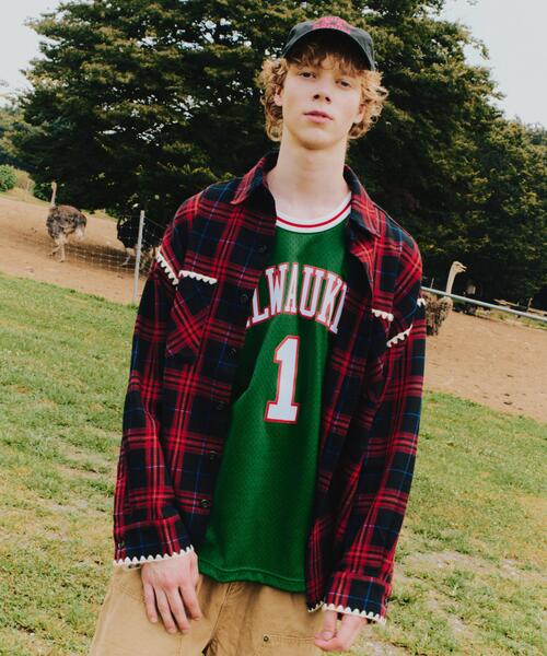 BEAVER(ビーバー)の「B omnivore/ビーオムニボー HAND STITCH FLANNEL ハンドステッチフランネルシャツ(シャツ/ブラウス・メンズ・ブラック/レッド/ナチュラル/ネイビー/ホワイト・L/M)」の5枚目の写真