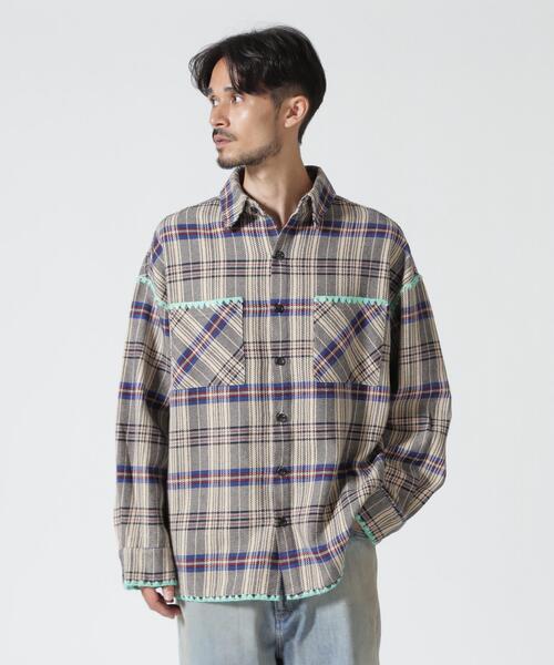 BEAVER(ビーバー)の「B omnivore/ビーオムニボー HAND STITCH FLANNEL ハンドステッチフランネルシャツ(シャツ/ブラウス・メンズ・ブラック/レッド/ナチュラル/ネイビー/ホワイト・L/M)」の2枚目の写真