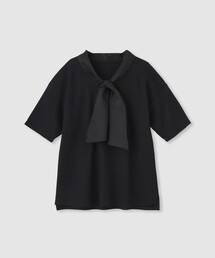 ボウタイ付Tシャツ