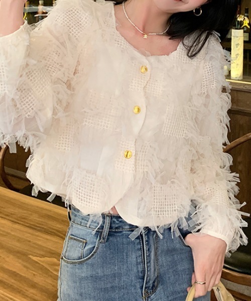AMAJI(アマジ)の「フリンジ レース長袖シャツ(シャツ/ブラウス・レディース・ベージュ/ライトピンク・SMALL/MEDIUM/LARGE/X-LARGE)」の1枚目の写真