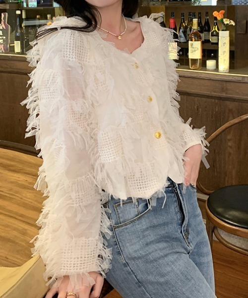 AMAJI(アマジ)の「フリンジ レース長袖シャツ(シャツ/ブラウス・レディース・ベージュ/ライトピンク・SMALL/MEDIUM/LARGE/X-LARGE)」の4枚目の写真