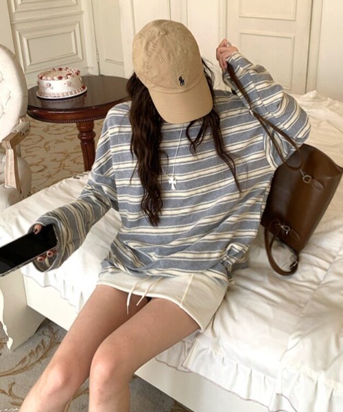 Vipoa(ヴィポア)の「ボーダーロングTシャツ(Tシャツ/カットソー・レディース・ベビーピンク/グレー・FREE)」の17枚目の写真