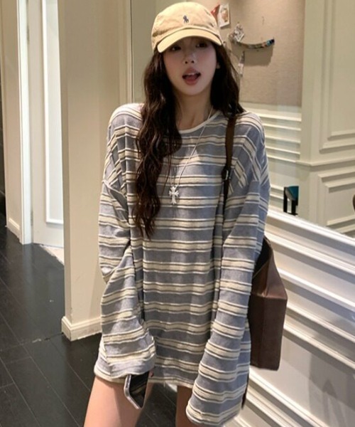 Vipoa(ヴィポア)の「ボーダーロングTシャツ(Tシャツ/カットソー・レディース・ベビーピンク/グレー・FREE)」の18枚目の写真