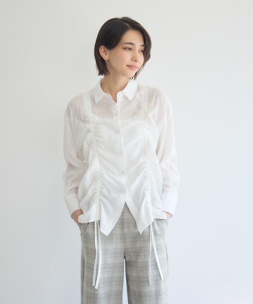 KATHARINE ROSS(キャサリンロス)の「3Gパイルベスト×シャツ(シャツ/ブラウス・レディース・ベージュ/グレー・FREE)」の9枚目の写真