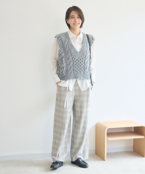 KATHARINE ROSS(キャサリンロス)の「3Gパイルベスト×シャツ(シャツ/ブラウス・レディース・ベージュ/グレー・FREE)」の19枚目の写真