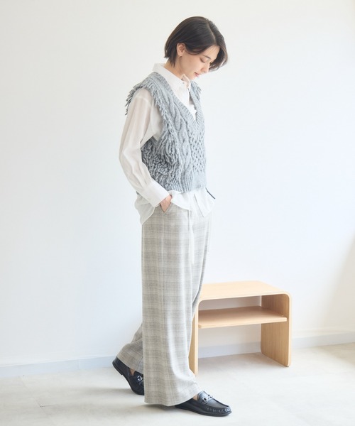 KATHARINE ROSS(キャサリンロス)の「3Gパイルベスト×シャツ(シャツ/ブラウス・レディース・ベージュ/グレー・FREE)」の20枚目の写真