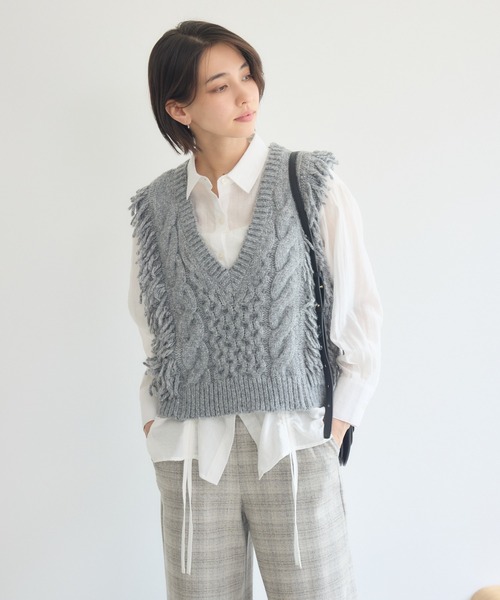 KATHARINE ROSS(キャサリンロス)の「3Gパイルベスト×シャツ(シャツ/ブラウス・レディース・ベージュ/グレー・FREE)」の12枚目の写真