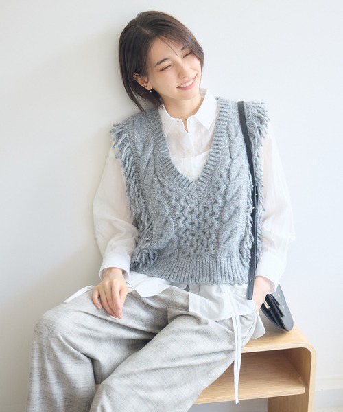 KATHARINE ROSS(キャサリンロス)の「3Gパイルベスト×シャツ(シャツ/ブラウス・レディース・ベージュ/グレー・FREE)」の14枚目の写真