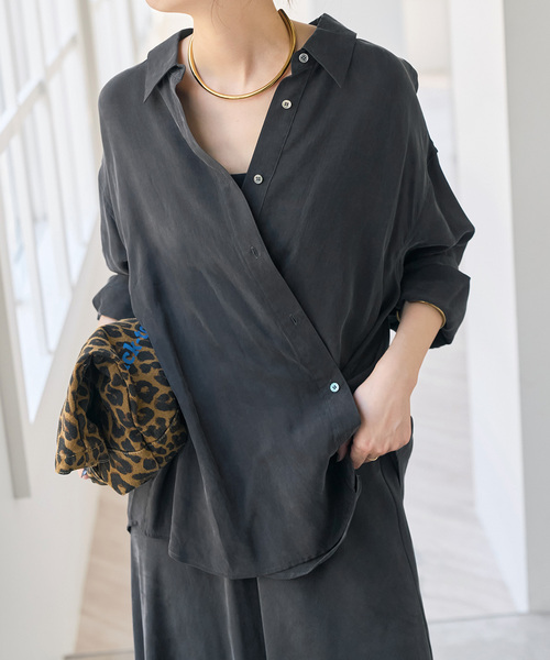 Spick & Span(スピックアンドスパン)の「フィブリルキュプラオーバーシャツ(シャツ/ブラウス・レディース・ベージュ/ブラック系その他・FREE)」の7枚目の写真