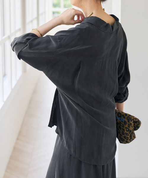 Spick & Span(スピックアンドスパン)の「フィブリルキュプラオーバーシャツ(シャツ/ブラウス・レディース・ベージュ/ブラック系その他・FREE)」の10枚目の写真