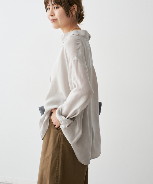 Spick & Span(スピックアンドスパン)の「フィブリルキュプラオーバーシャツ(シャツ/ブラウス・レディース・ベージュ/ブラック系その他・FREE)」の4枚目の写真